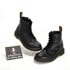 Dr Martens Kid's Black Leather Air Wair Side Zipper Delaney Boots Size 4 1670