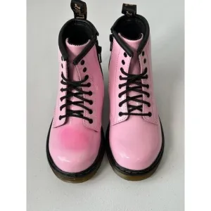 Dr. Martens Lace Up Boots Lightweight Leather Ankle Zip Pink Size 10 NIB FLAW