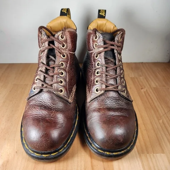 Dr. Martens Shoes Men's 10 Brown Air Wair Leather 11410 Work Boots 7 Eyelets