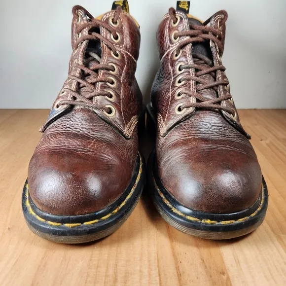 Dr. Martens Shoes Men's 10 Brown Air Wair Leather 11410 Work Boots 7 Eyelets