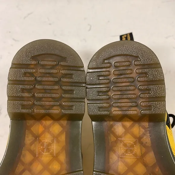 Dr. Martens YOUTH 1460 LEATHER LACE UP BOOTS Yellow Size 2