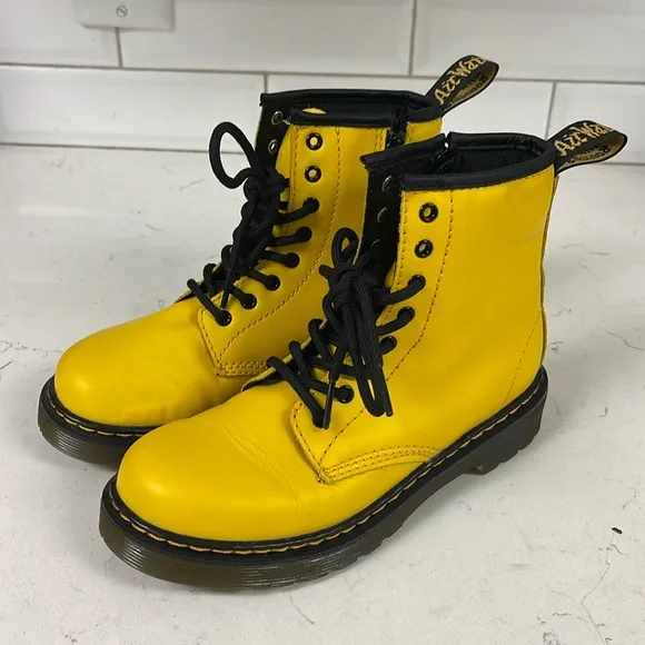 Dr. Martens YOUTH 1460 LEATHER LACE UP BOOTS Yellow Size 2