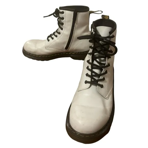 Dr. Martens Youth 1460 Softy T Leather Lace Up Boots Size 6W/5M