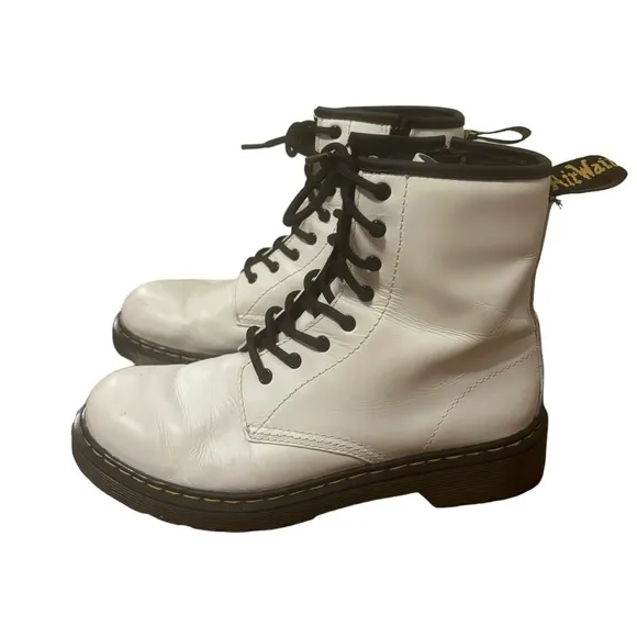 Dr. Martens Youth 1460 Softy T Leather Lace Up Boots Size 6W/5M