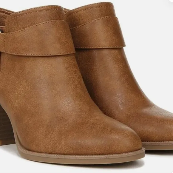 Dr. Scholl's Kickstart WesternBooties Women's Brown StackedBlock Heel ZPO756
