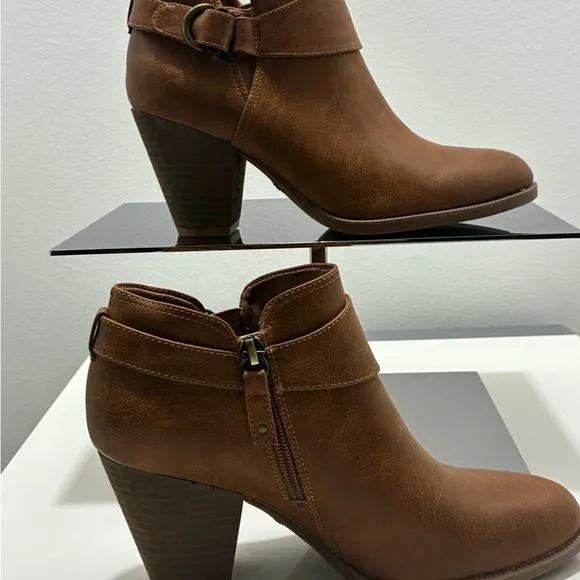 Dr. Scholl's Kickstart WesternBooties Women's Brown StackedBlock Heel ZPO756