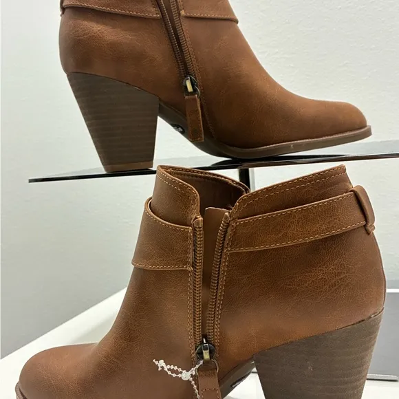 Dr. Scholl's Kickstart WesternBooties Women's Brown StackedBlock Heel ZPO756