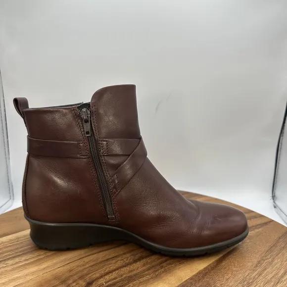 Ecco Abelone Cross Buckle Boots Brown Leather Ankle Comfort Women's 39 US 8-8.5