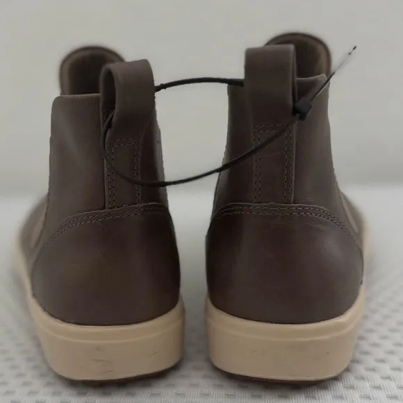 Ecco Soft 7 Women’s Leather Brown Chelsea Boots size 4-4.5