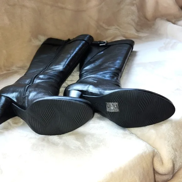 Ecco Women's Black Knee-High Boots