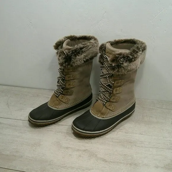 Eddie Bauer Women's Hunt Pac Deluxe Faux Fur Cuff Lace up Snow Boots Size 6.5