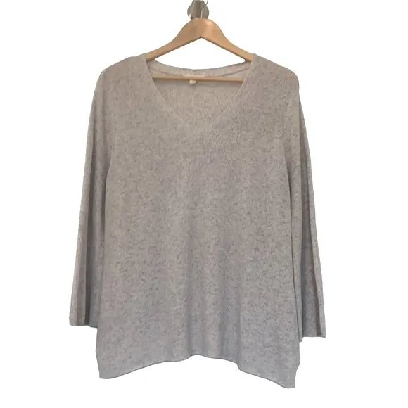 Eileen Fisher 100% Organic Cotton Light Purple Bell Sleeve Sweater Size Small