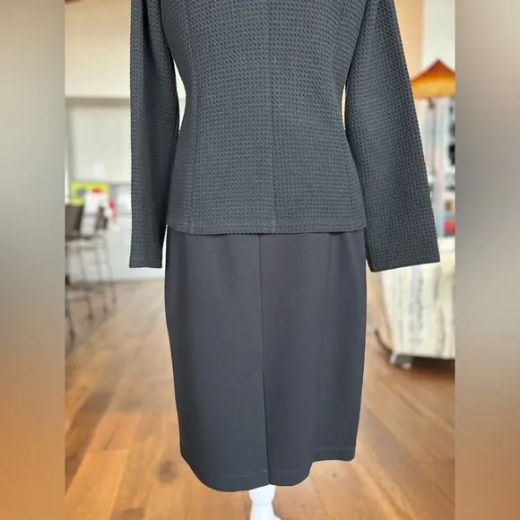 Eileen Fisher 2 Piece Knit Jet Black Waffle Knit Top Skirt suit Set Small Italy
