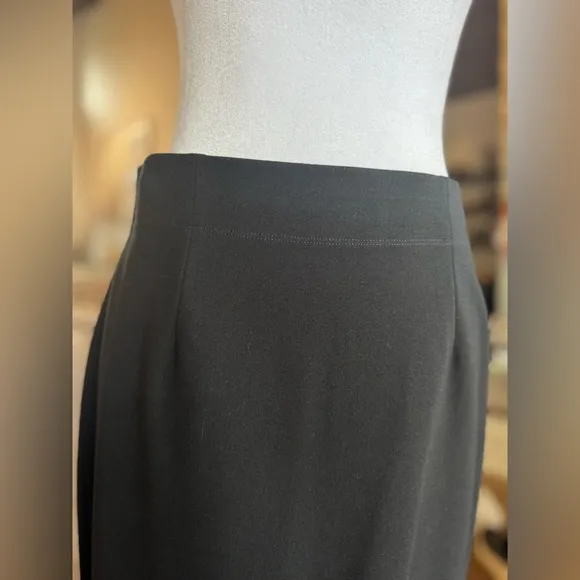Eileen Fisher 2 Piece Knit Jet Black Waffle Knit Top Skirt suit Set Small Italy