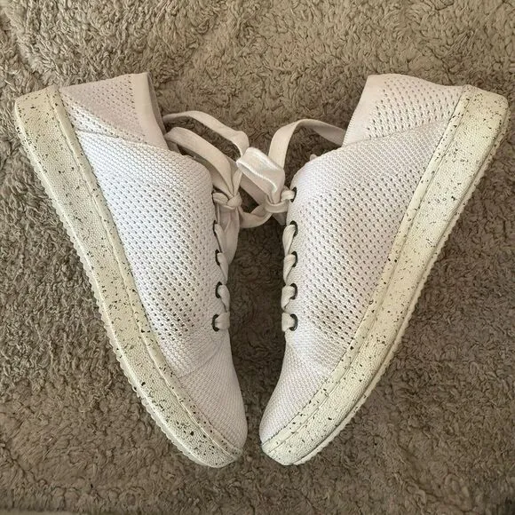 Eileen‎ Fisher Women's Size 8.5 White Stretch Clifton 4 Lace Up Sneakers Shoes