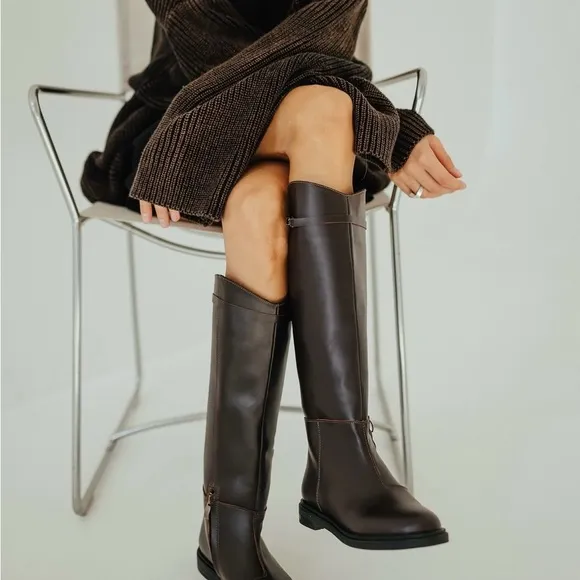 Elegant dark brown Knee-High Women's Boots