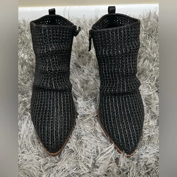 EUC Kelsi Dagger Brooklyn Ego Ankle Boots