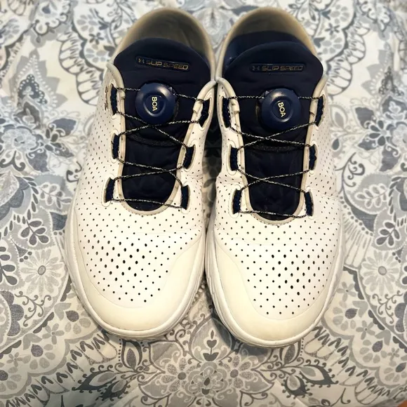 EUC UA Slip Speed Men's White Athletic ShoesSize: 11.5