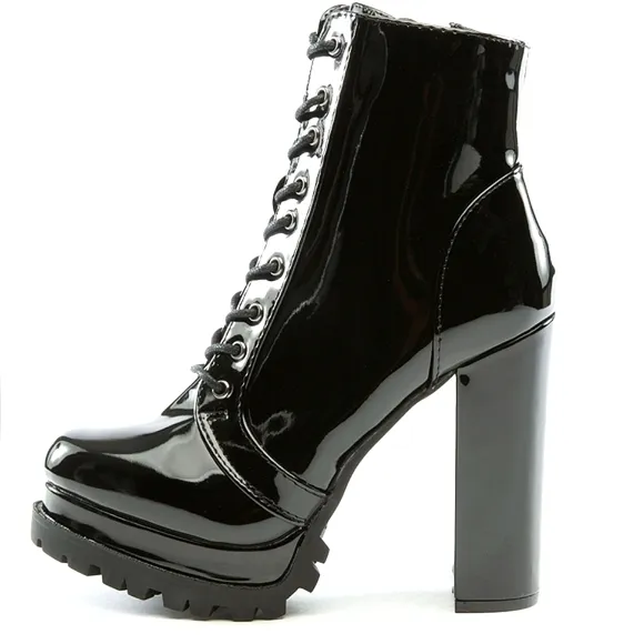 FASHION NOVA Vivian Patent Leather Lace Up Chunky Platform Ankle Bootie NWT