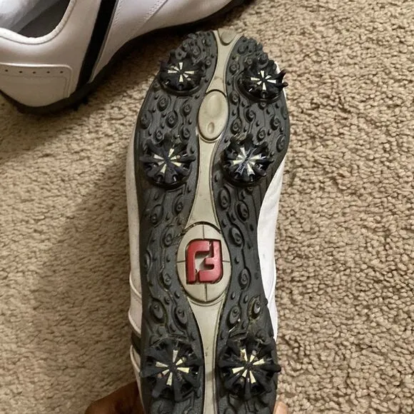 FootJoy LoPro Collection Size 7 Golf Cleats