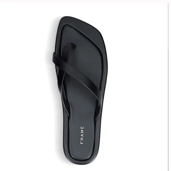 🔥🔥Frame Le Montauk black leather sandals size 38 NWOT🔥🔥