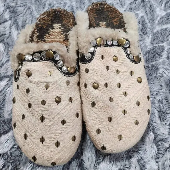 Free People Textile Damon Cozy Mules Size 36. Sh3