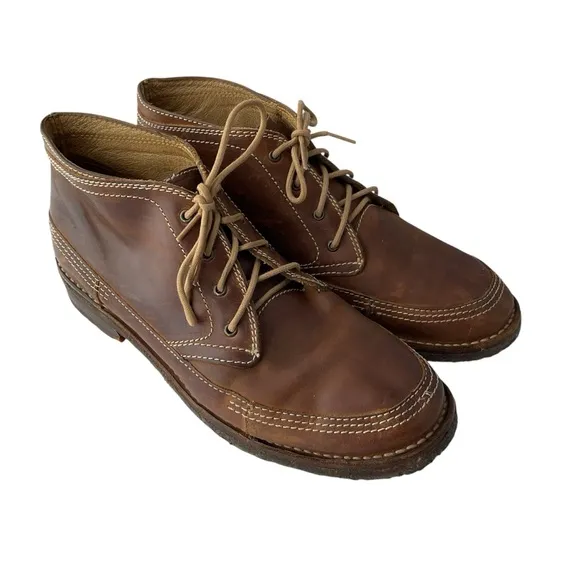 Frye Brown Leather Chukka Boots with Lace-Up Design Men’s 11