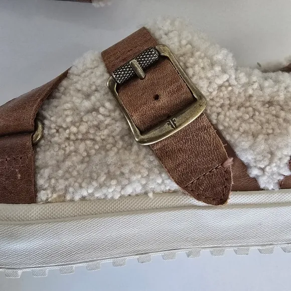 Frye Leather Shearling Gia Moto Low Shoes size 9