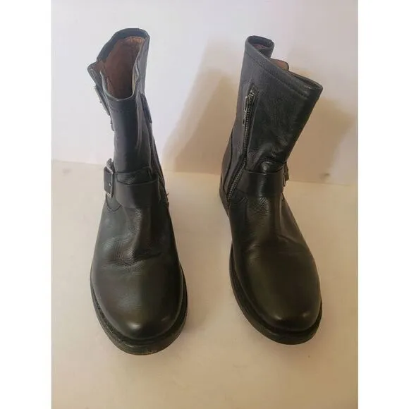 Frye Vicky Engineer Women's Black Leather Double Buckle Zip Moto Boots Size 8.5