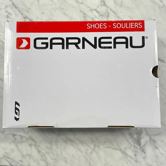 GARNEAU SPIN BIKE SHOES WITH CLIPS SIZE 38 (US 7) NWT