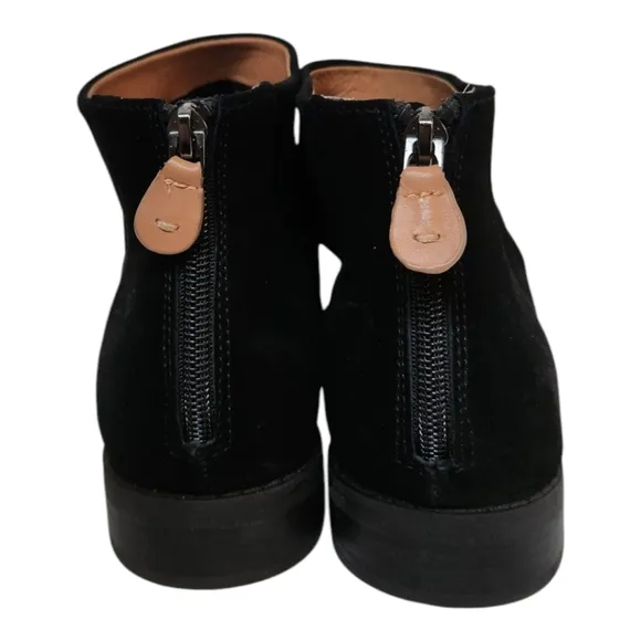 Gentle Souls Emma Back Zip Black Suede Comfort Ankle Boots Size 8M