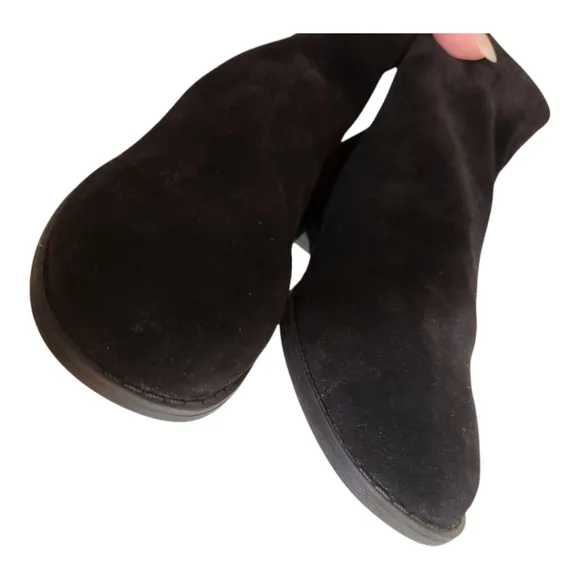 Gentle Souls Emma Back Zip Black Suede Comfort Ankle Boots Size 8M