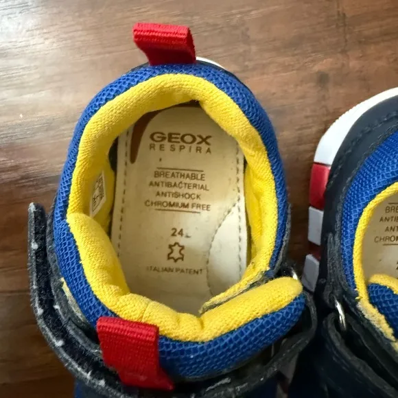 Geox Lepidoo Blue and Red Sneakers Aesthetic Sporty Design-Size 8