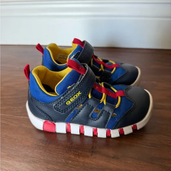 Geox Lepidoo Blue and Red Sneakers Aesthetic Sporty Design-Size 8