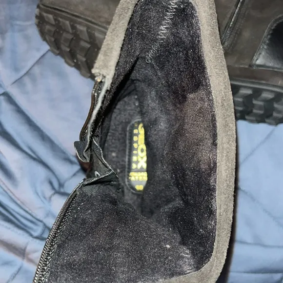 GEOX women’s suede black boots size 39