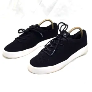 GIESSWEIN WOMENS WOOL SNEAKER 39 BLACK WHITE LACE UPS GOOD PRE OWNED NICE