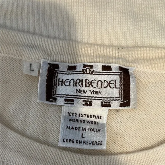 Henri Bendel Cream Long Sleeve women’s sweater Italy merino wool