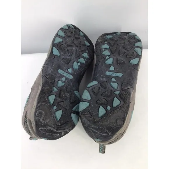 Hi Tec Penrith WOMEN'S SHOES Size 8.5 HIKING SHOES Activewear Low Top