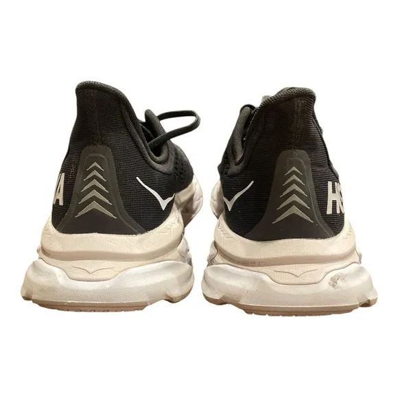 Hoka One Clifton Edge Black Mens Athletic Shoes. Size 11.5 SH 12