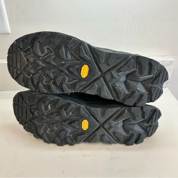 Hoka One One Anacapa Mid Gore-Tex GTX Black Hiking Shoes Sz 11.5 D 1122018-BBLC