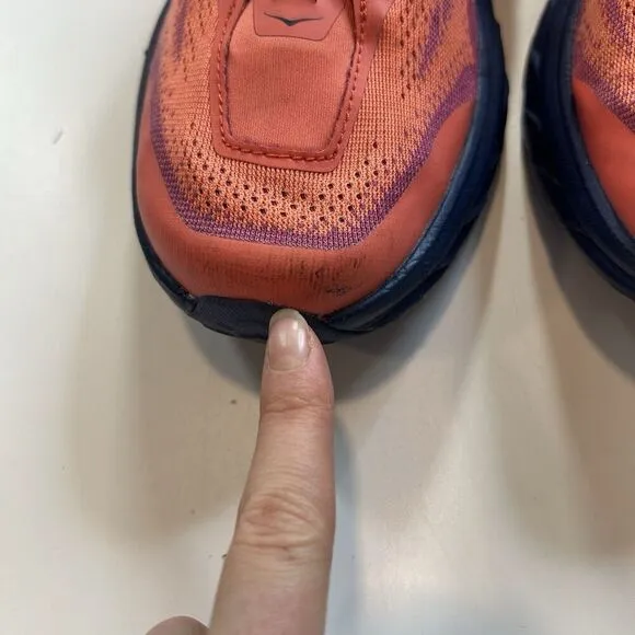 Hoka One One Shoes Mens 11B Speedgoat 5 Coral Salmon Pink Plum Purple Running