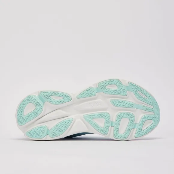 HOKA One One Women’s Bondi 8 Wide Running Shoes in Airy Blue/Sunlit Ocean US 8D