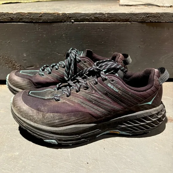 HOKA TRAIL RUNNING / HIKING Shoes - Speedgoat 4 GTX