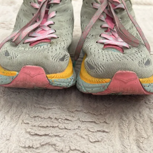 HOKA x Free People Movement Clifton 8 sneakers shoes, Size 9