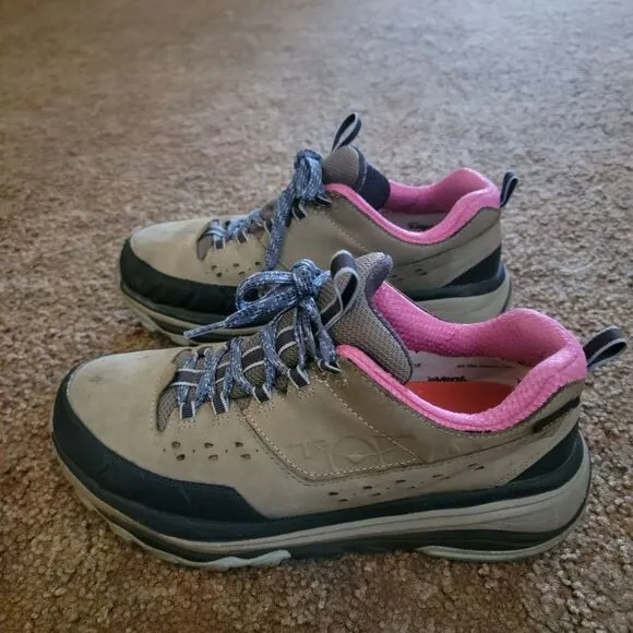 Hoka One One 'Tor Summit WP' Gray/Pink/Blue Sneakers