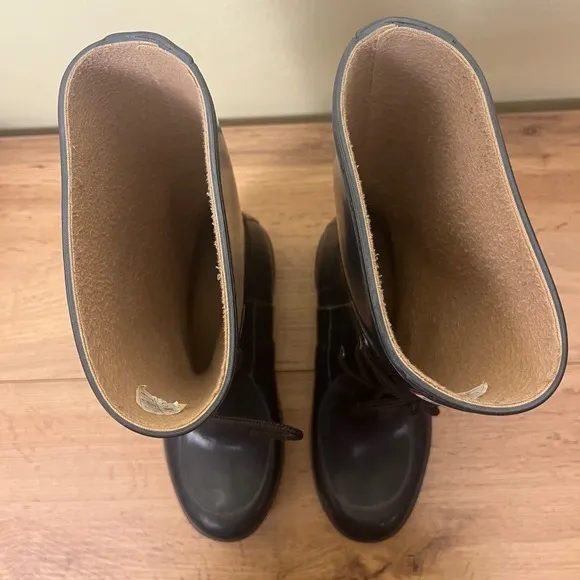 HUNTER Ackley Lace Front Rain Boots Size 8 Navy Blue Mid-Calf Waterproof Rubber
