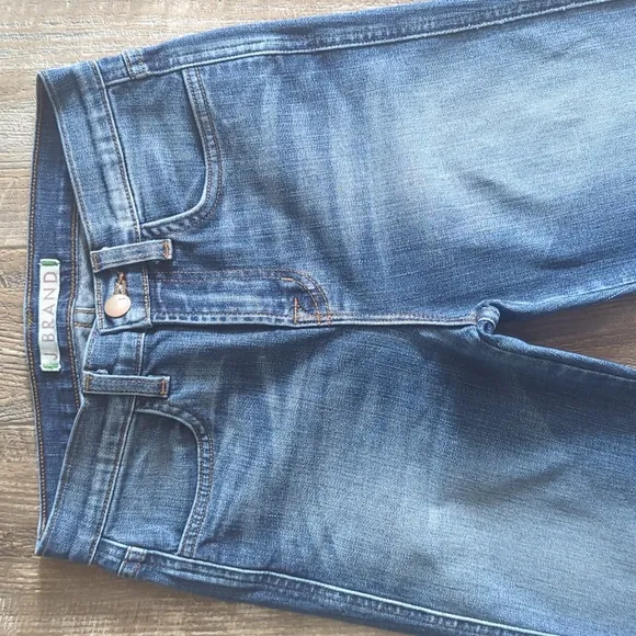 J BRAND &quot;Kiki Flare&quot; lotus wash jeans bell bottoms frayed/raw hem 23x34L TALL
