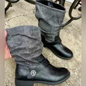 Jessica Simpson Black summit girl boots