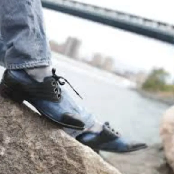 John Fluevog Wingtip Blue Artsy Shoes Men's 7.5 &amp; WOMAN’S 9.5 10 come w/box