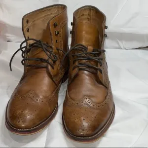 JOHNSTON &amp; MURPHY Brown Leather Brogue Boots